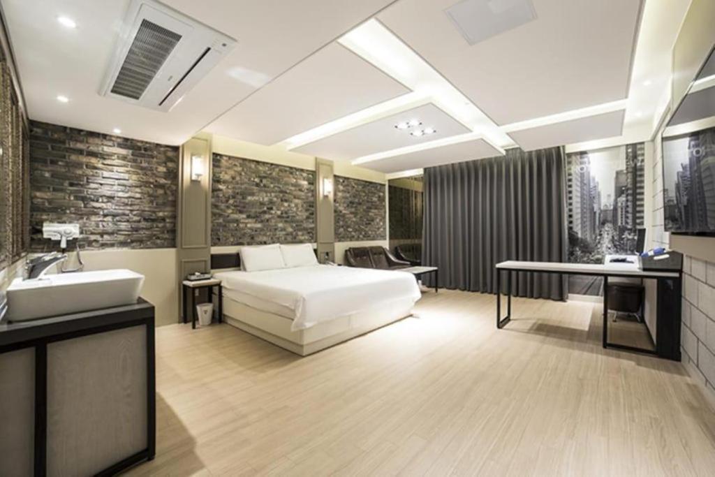 Pohang Hotel View Esterno foto