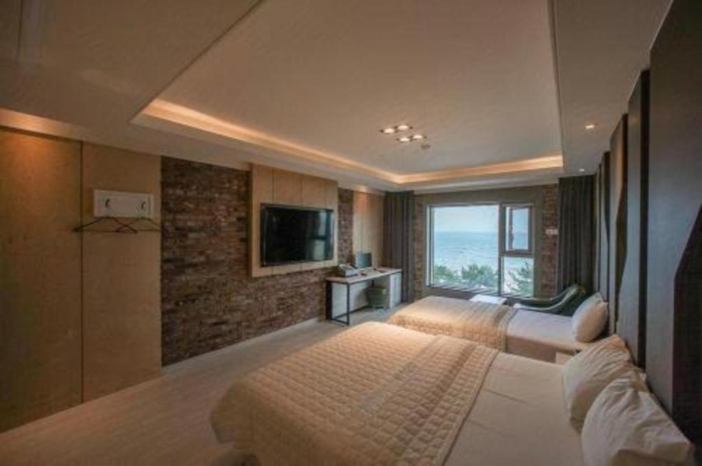 Pohang Hotel View Esterno foto
