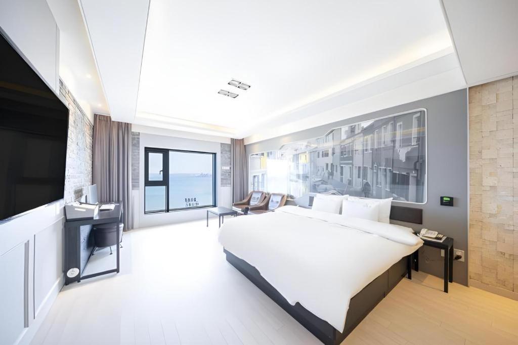 Pohang Hotel View Esterno foto