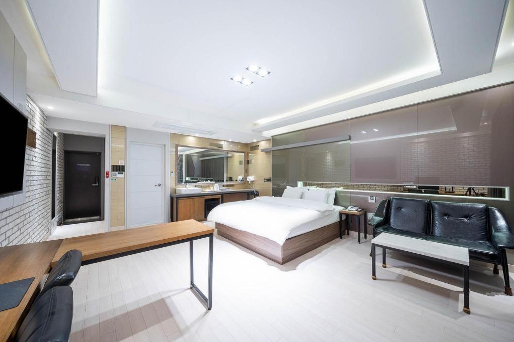 Pohang Hotel View Esterno foto