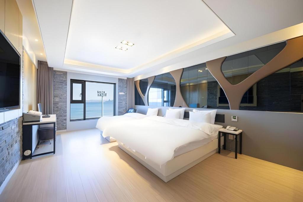 Pohang Hotel View Esterno foto
